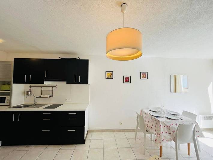 Ganze Wohnung, Modernes Studio für 4 Personen in Calvi, 200m vom Strand, mit eigenem Parkplatz in Calvi, Calvi und Umgebung