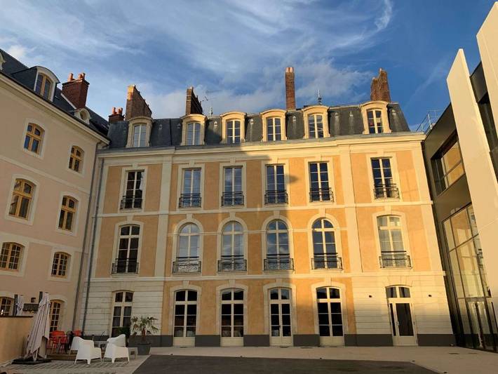 Hôtel pour 2 personnes, avec Jacuzzi et Terrasse ainsi que Jardin et Sauna