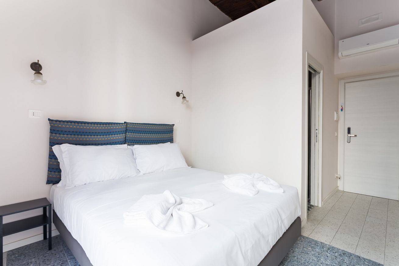San Gennaro Room 3 Santi in Napoli, Napoli e dintorni