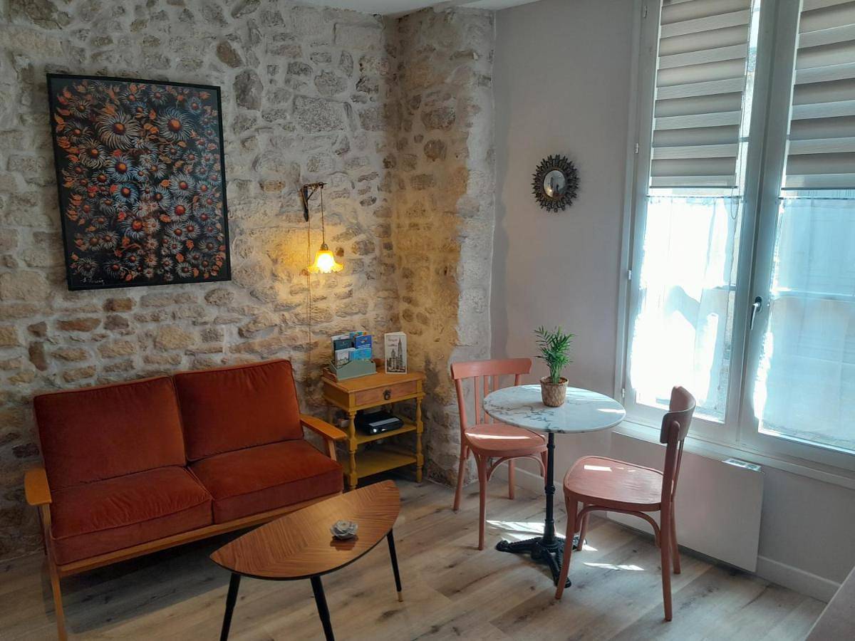 Appartement entier, Gite La folie de Séraphine in Senlis, Oise