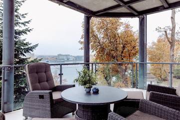 Ferienwohnung für 4 Personen, mit Ausblick und Garten in Gehlsdorf