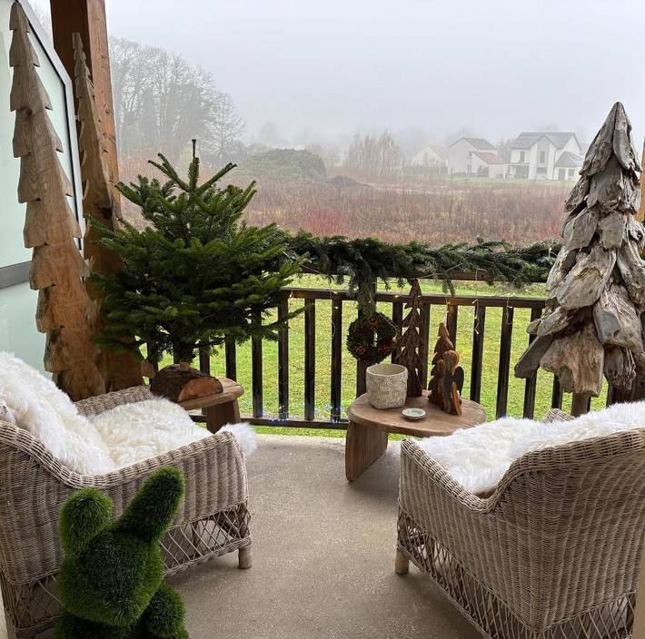 Gîte pour 4 personnes, avec vue et jardin ainsi que sauna et piscine à Levernois - 4