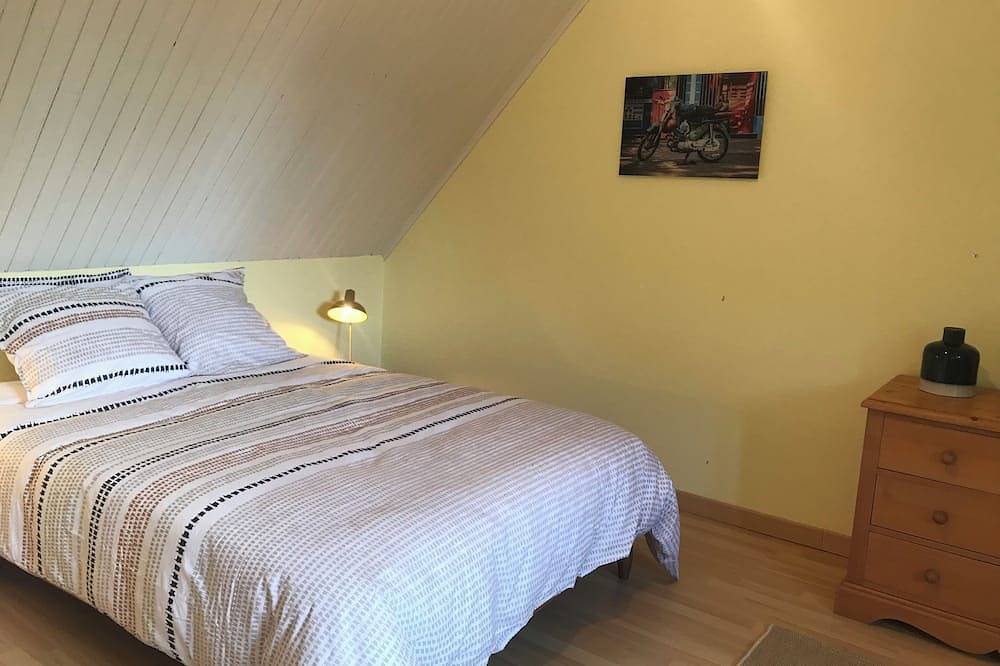 Breton cottage in the countryside, calm & comfort in Locoal-Mendon, Côte des Mégalithes