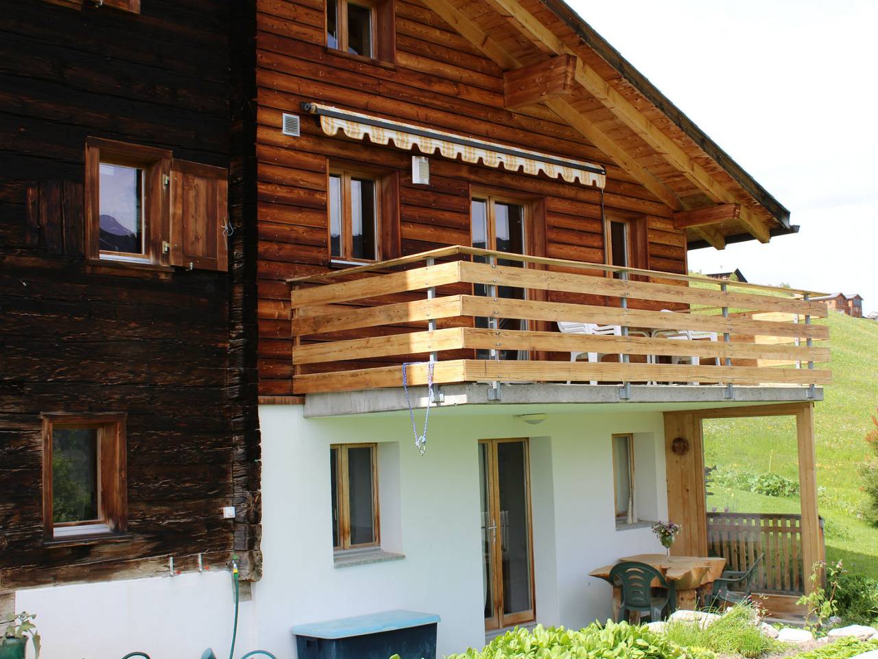 Ganze Ferienwohnung, Ferienwohnung Juon, Tenna - 3.5 Zimmer Ferienwohnung für max. 6 Pers. in Safiental, Lepontinische Alpen