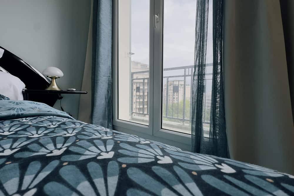 Ganze Wohnung, Apartment-Deluxe-Ensuite mit Bad-Balkon-Palymo in Courbevoie, Hauts-de-Seine
