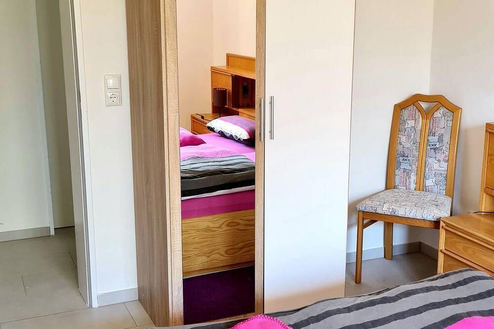 Ganze Wohnung, 5-Bett-Ferienwohnung Ahbach - Ferienwohnungen Nohner Mühle in Nohn, Vulkaneifel