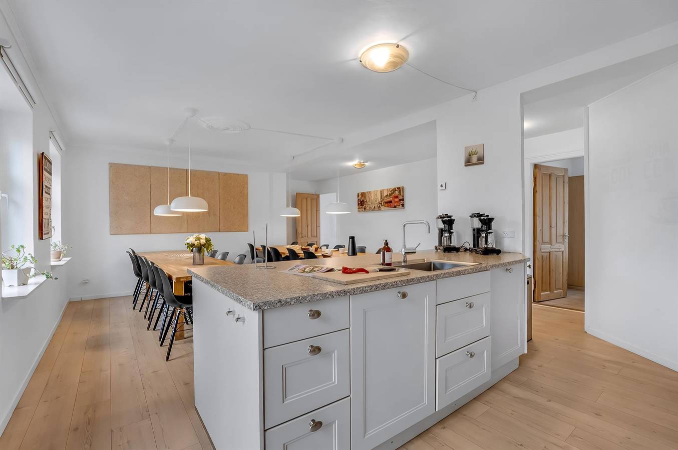 Amazing home in Idestrup w/ Wifi, 9 Bedrooms and Outdoor swimming pool in Schwedische Ostsee