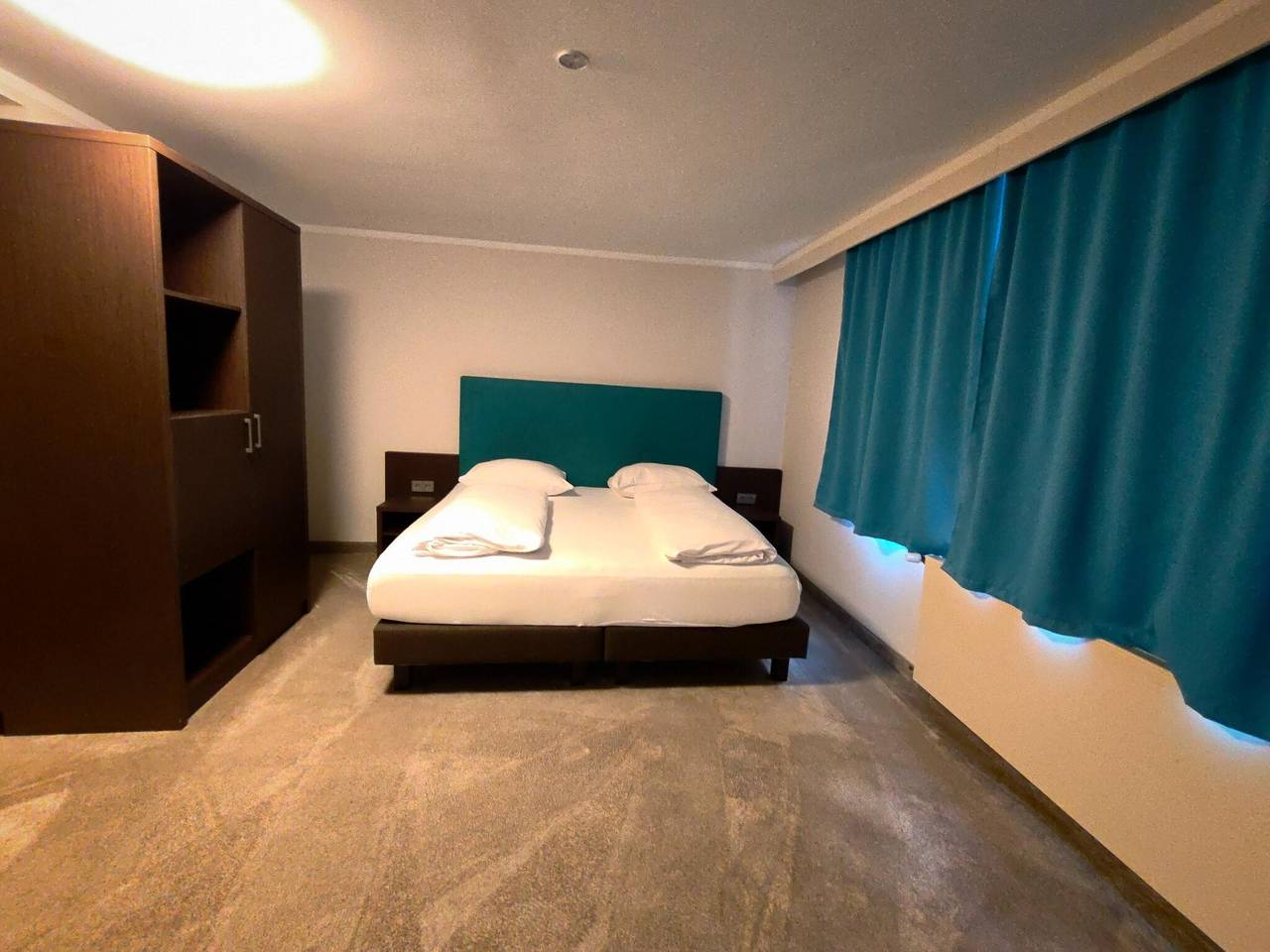 Ganze Wohnung, Ferienwohnung für 4 Personen mit Garten in Bendorf, Landkreis Mayen-Koblenz