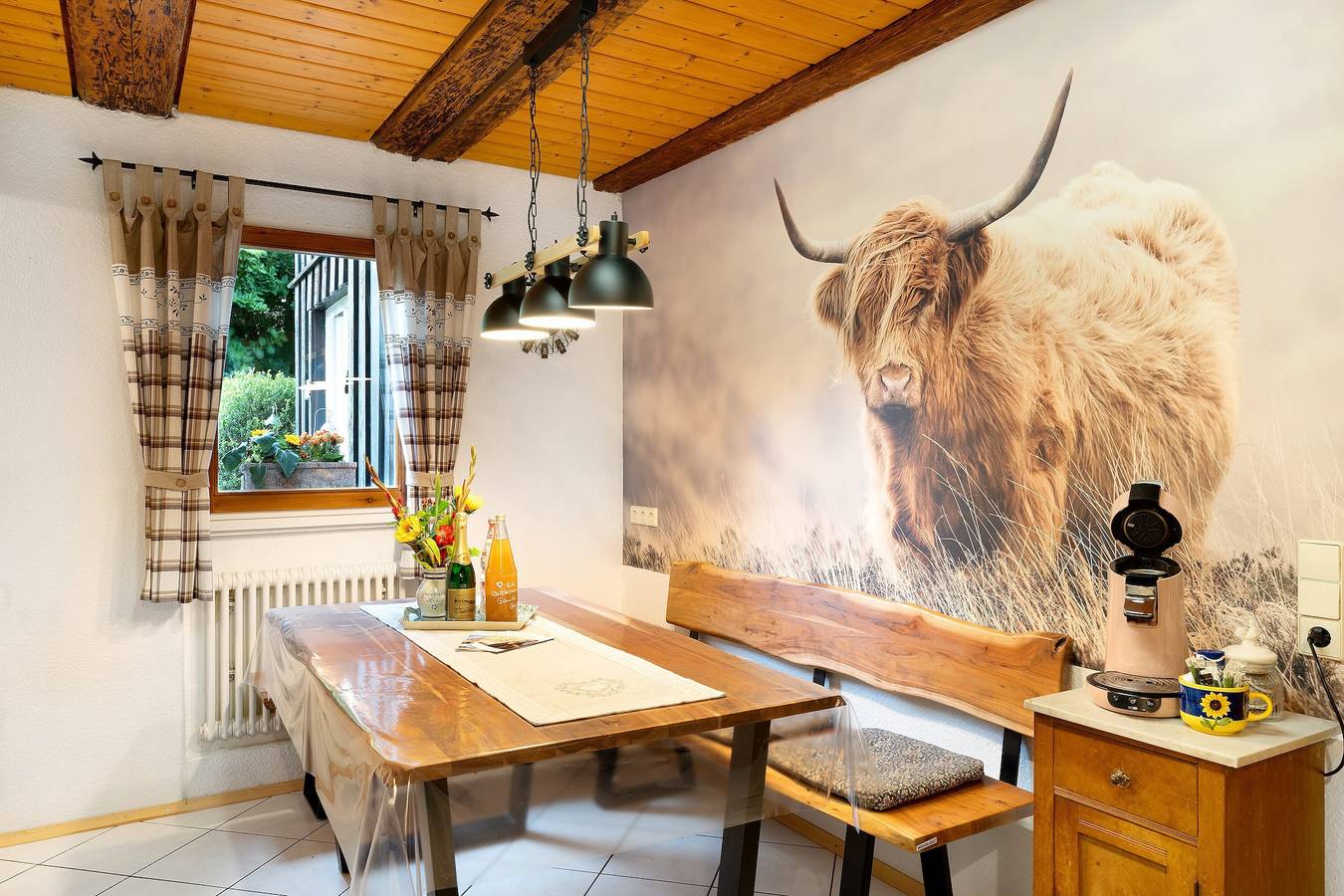 Apartamento entero, Apartamento 'Am Rubach' con terraza compartida, jardín privado y Wi-Fi in Baden-Baden, Northern Black Forest