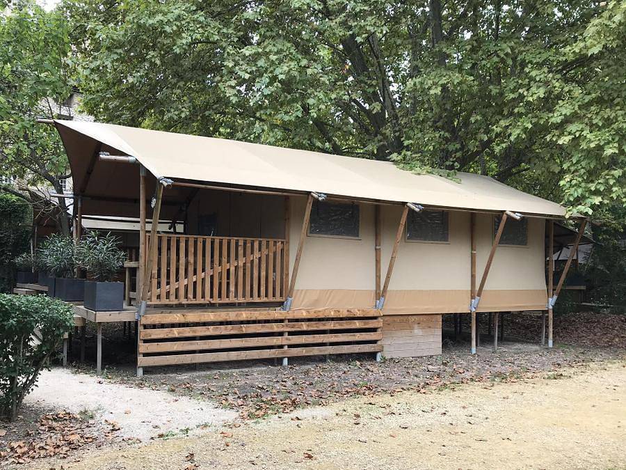 Camping Suze Luxe Nature - Lodge 6 personnes - Lodge Jasmin 34m² - 3 chambres - cuisine - salle d'eau in Suze-la-Rousse, Région de nyons