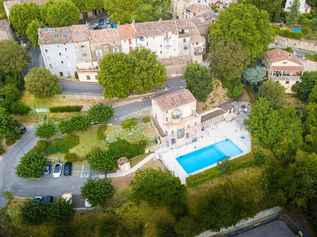 Appartement entier, Joli 2P - Piscine & Parking in Bargemon, Région de Draguignan