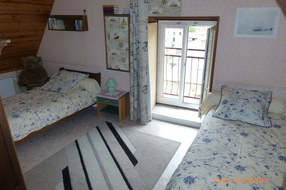 Ganze Wohnung, Das Hotel liegt am Hafen von Dinan: Charmante Maisonette-Wohnung mit Charakter und Wärme in Lanvallay, Dinan und Umgebung