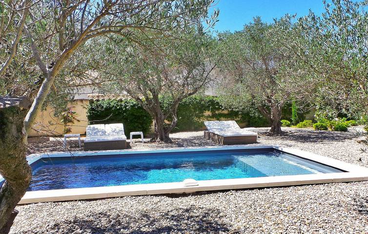 Location de vacances pour 6 personnes, avec terrasse à Paradou - 3