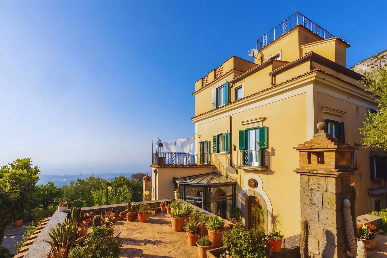 Villa 'Rosaldo' mit Meerblick, Wlan und Klimaanlage in Piano di Sorrento, Sorrento Coast
