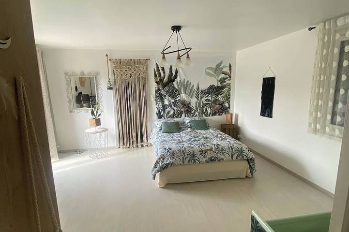 Location de vacances pour 8 personnes, avec terrasse et jardin à Excideuil - 2