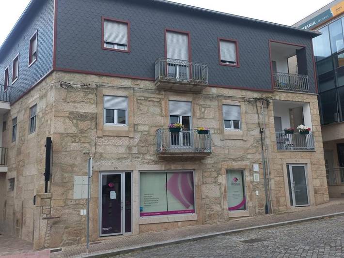 Gîte pour 5 personnes, avec terrasse et vue, animaux acceptés dans Tarouca