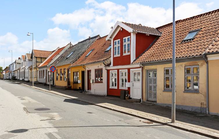 Ferieudlejning for 2 personer, med have og terrasse i Assens