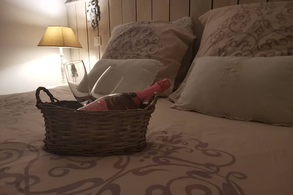 Siandaki Charm Y Romántica La Motte Var Ideal Dos Personas Planta Baja in La Motte, Region de Draguignan