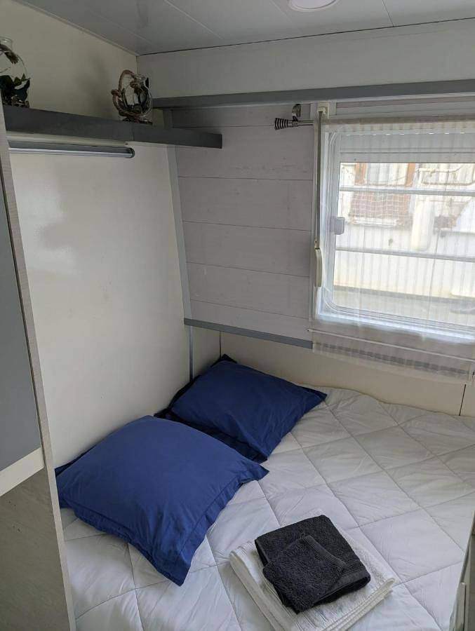 Péniche Logement privé 2 chambres in Montech, Tarn-et-Garonne