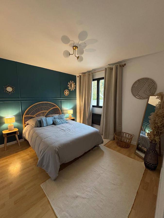 Location de vacances pour 6 personnes, avec jardin et vue à Tosny - 2