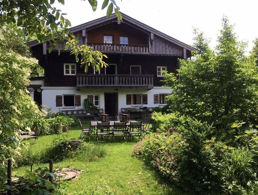 Ganze Wohnung, Four-Bedroom House in Raubling, Bayerische Alpen