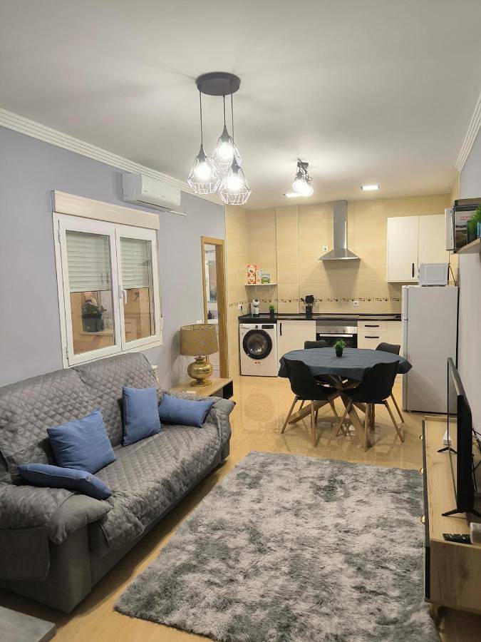 Apartamento para 5 personas, con terraza en Tomelloso