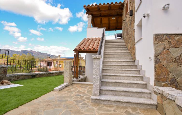Appartamento intero, Accogliente appartamento in centro città con terrazza in Olia Speciosa, Castiadas
