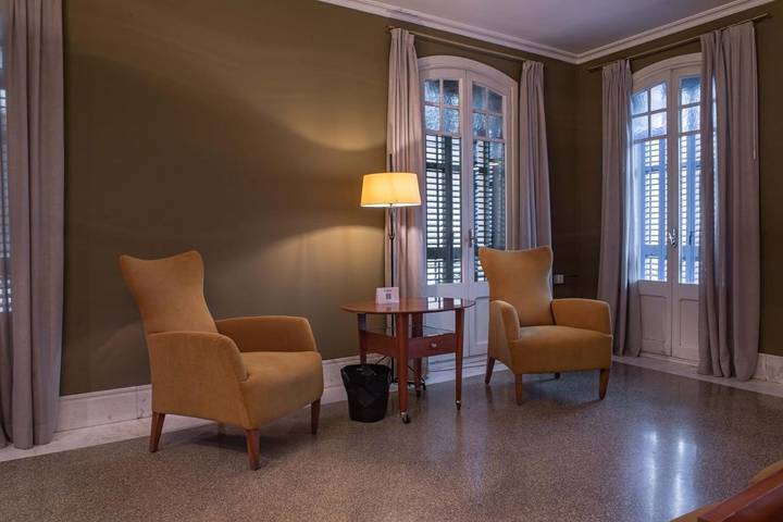 Hôtel pour 3 personnes, avec jardin à Granollers - 2