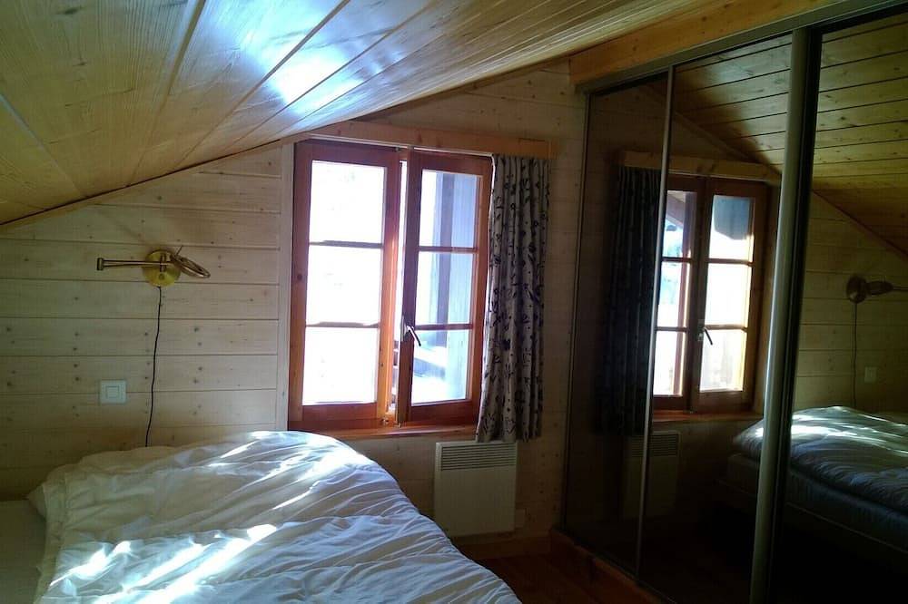 Entire apartment, Saintjean/Grimentz (magic pass): Apartment overlooking the snow-covered 4000s in Grimentz, Anniviers