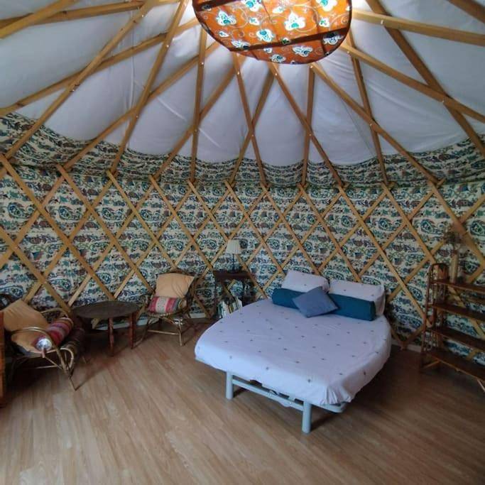 Tent in Croix d'Argent, Montpellier