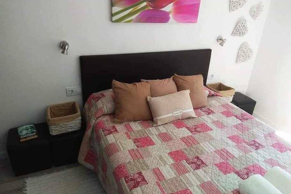 Chalet con piscina y diversión Ría de Vigo in Santa Cristina de Cobres, Vilaboa