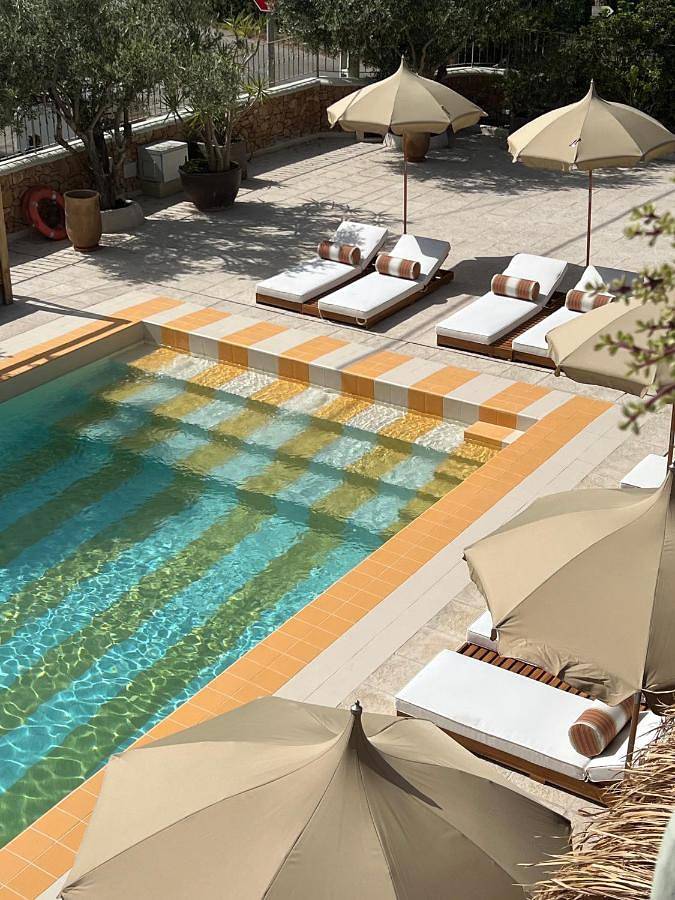 Apartamento para 2 personas, con Terraza además de Jardín y Piscina en S'Argamassa
