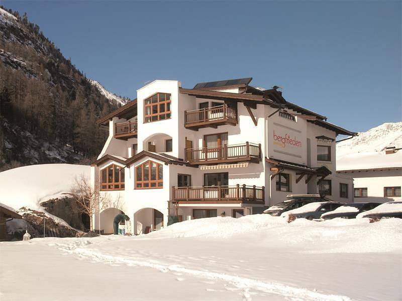 Ganze Ferienwohnung, Pension Bergfrieden in Obergurgl, Ötztal