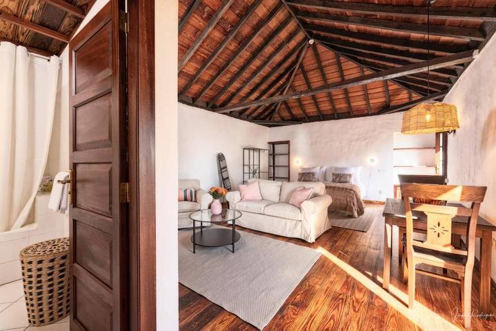 Casa rural para 2 personas, con jardín y terraza en Santa Cruz de La Palma