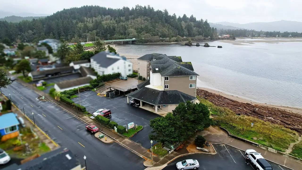 Ganze Ferienwohnung, Ferienwohnung für 4 Personen (14 m²) in De Lake in North Oregon Coast
