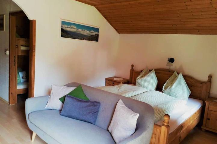 Appartement de vacances pour 3 personnes, avec balcon et jardin