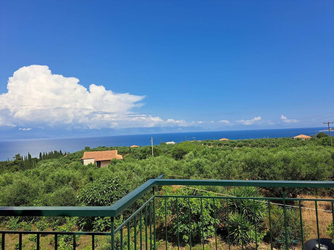 Geheel appartement, Vakantieappartement voor 4 personen met uitzicht in Messenia