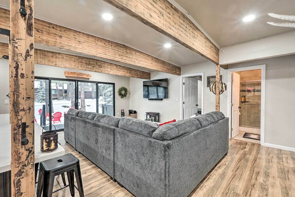 Fire Pit + Atv Trail Access: Munds Park Cabin! in Munds Park, Oak Creek Canyon