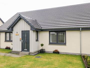 Cottage for 4 People in Boat of Garten, Cairngorms National Park, Photo 1