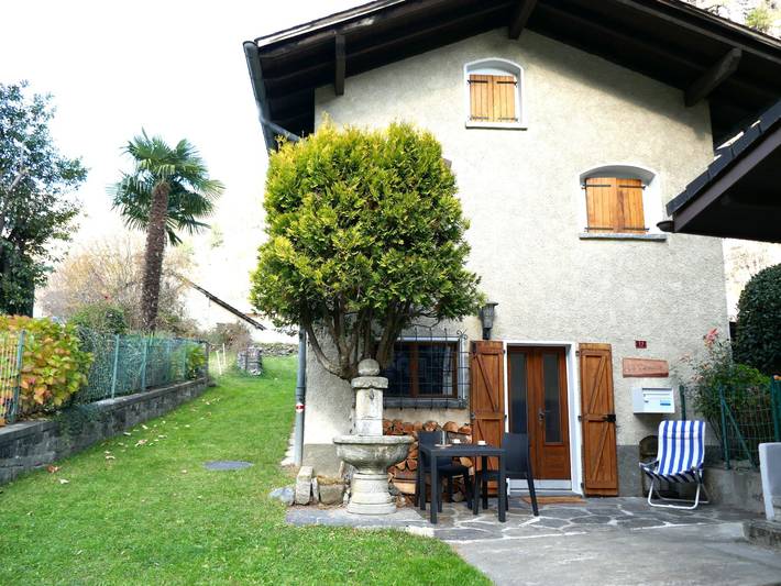 Ferienhaus für 4 Personen, mit Terrasse und Garten in Faido