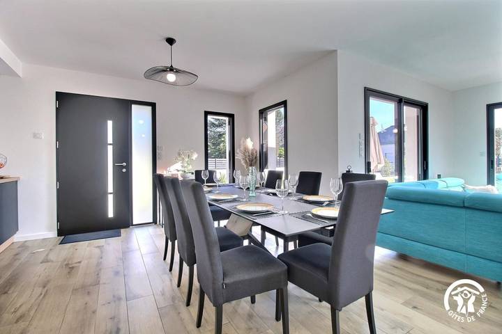 Gîte pour 8 personnes, avec jardin et terrasse, animaux acceptés à Pluvigner - 4