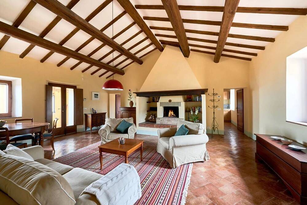 Podere i Prati-Casale toscano per vacanze in Val D'Orcia in Chianciano Terme, Siena e dintorni
