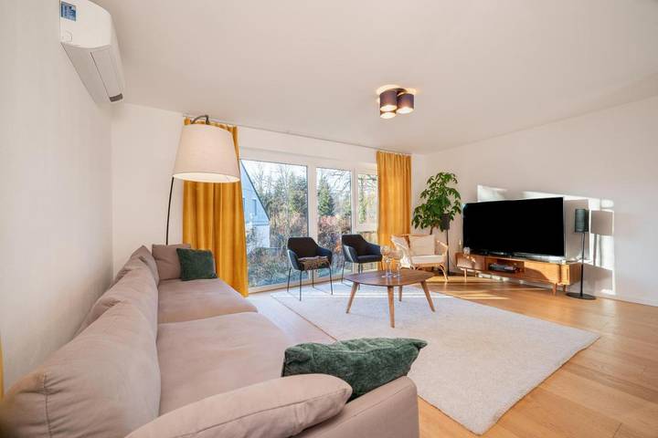 Ferienhaus für 8 Personen, mit Ausblick und Garten sowie Sauna, kinderfreundlich am Starnberger See - 4