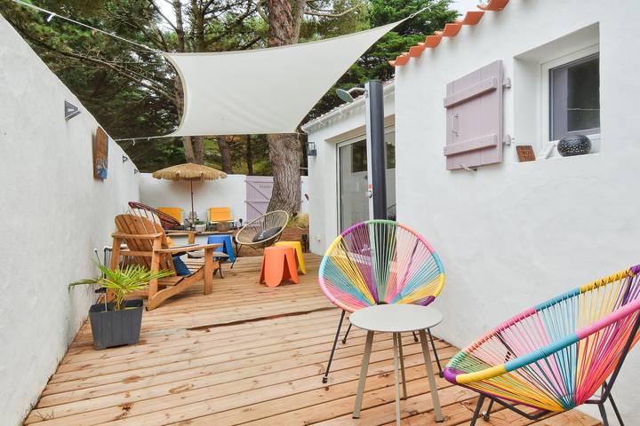 Location de vacances pour 7 personnes, avec jardin et terrasse dans Plage des sables d'or - 2