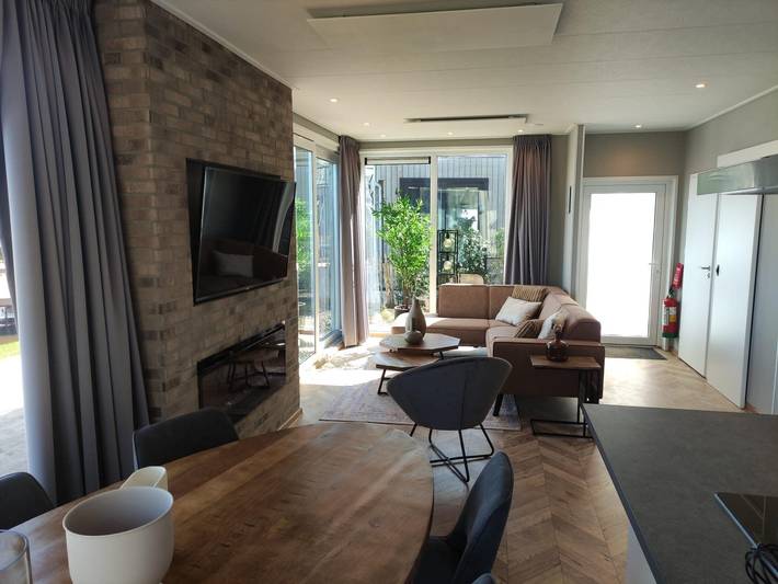 Vakantiepark De Wiedense Meren — Villa de Wieden | 4 Personen in Nationalpark Weerribben-Wieden