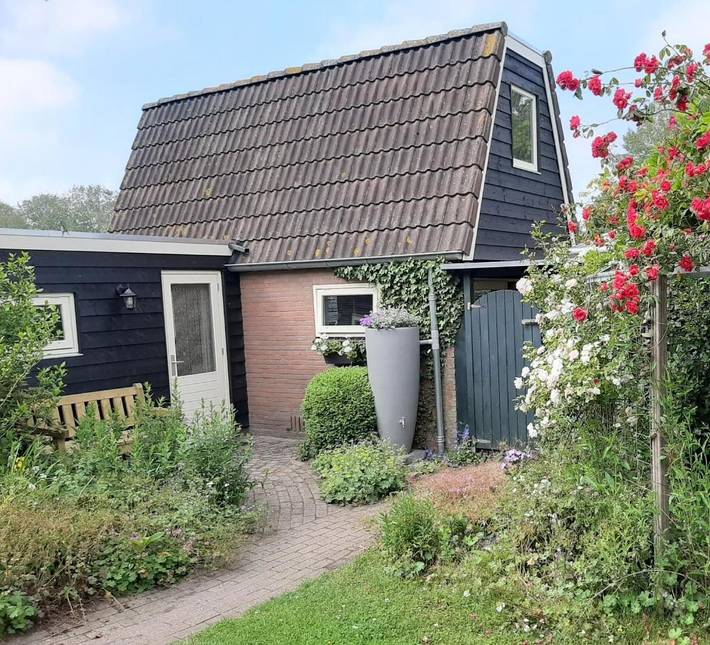 Vakantiehuis voor 2 personen, with Terras and Tuin as well as Uitzicht in Meppel