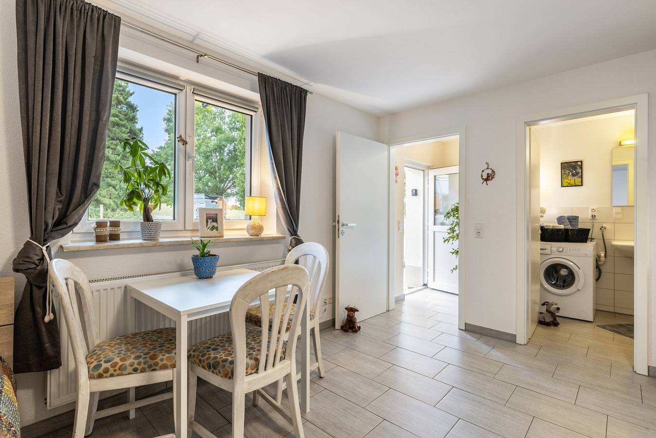Einliegerwohnung auf Reitanlage mit gemeinsamer Terrasse, Garten und Wlan in Gomadingen, Neckar-Alb