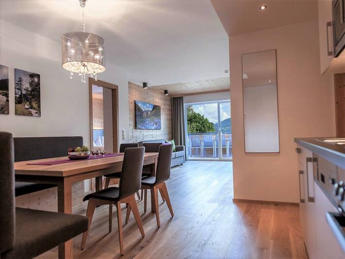 Ferienwohnung für 10 Personen, mit Balkon und Whirlpool sowie Garten und Pool in Flachau - 4