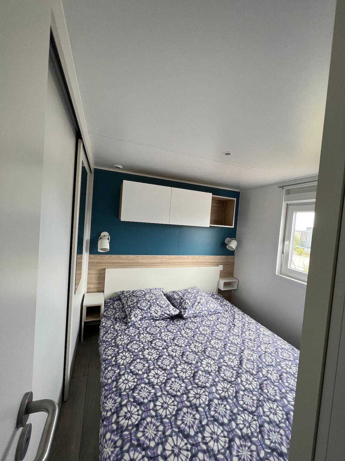 Mobilheim 'Mobil Home 4 Saisons Saint-Jacques' mit privater Terrasse, privatem Garten und Wi-Fi in Sarzeau, Côte des Mégalithes