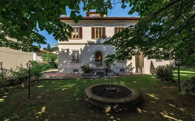 Chalet para 10 personas, con jardín además de balcón y piscina - 1